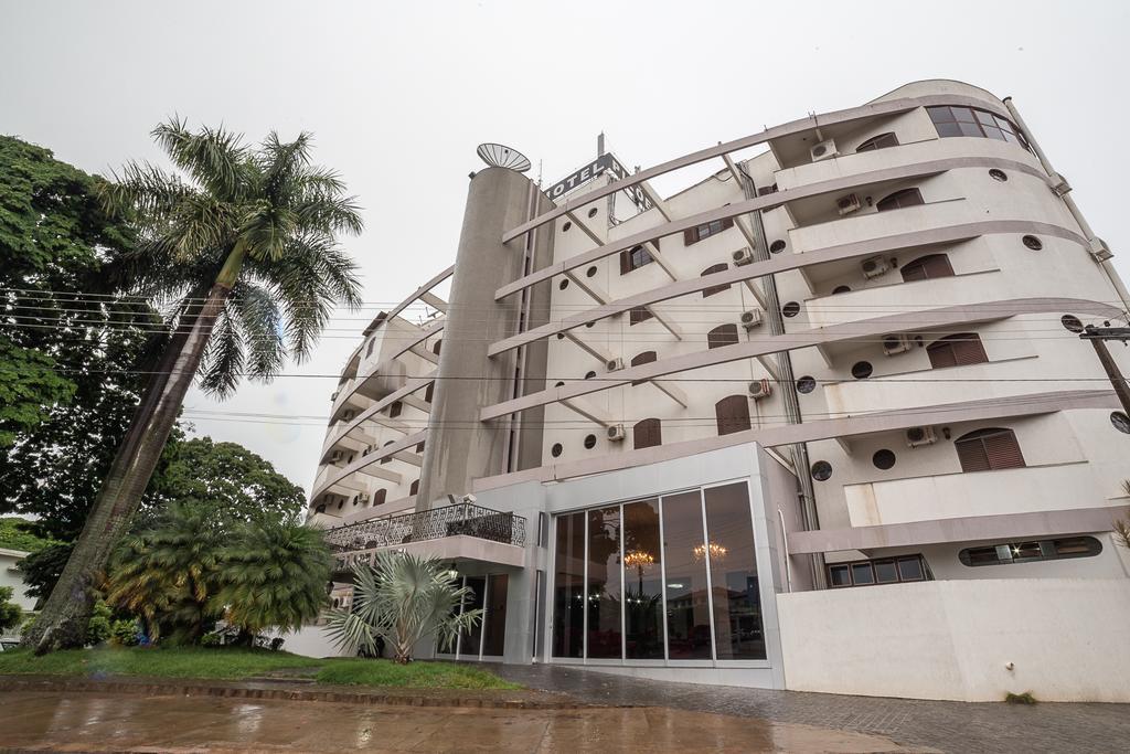 Piloes Palace Hotel Mineiros Luaran gambar